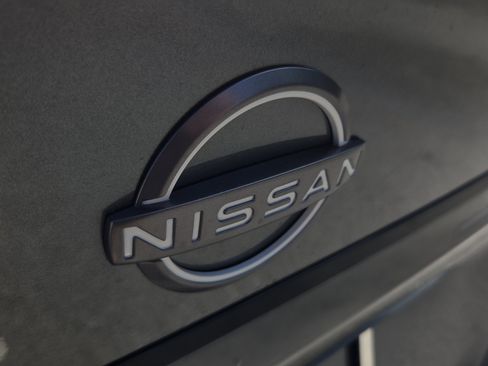 Used 2010 Ford Taurus SEL image 30