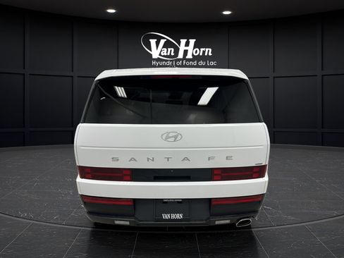 Used 2024 Hyundai Santa Fe SE AWD/4WD image 4