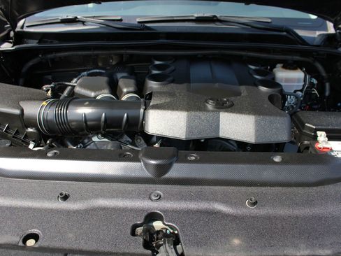 Used 2015 Toyota 4Runner Limited RWD image 25