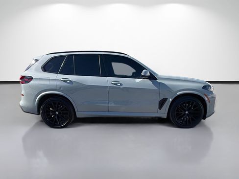 Used 2024 BMW X5 xDrive40i w/ Executive Package AWD/4WD image 2