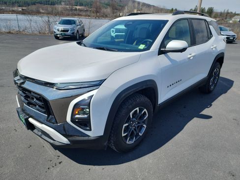 Certified 2025 Chevrolet Equinox ACTIV w/ Safety and Technology Package image 4