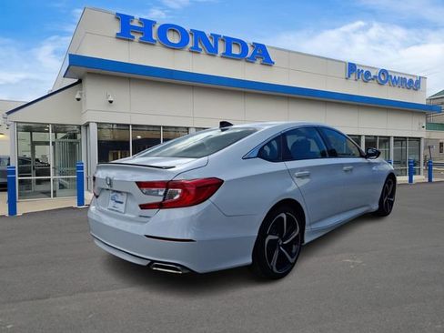 Used 2022 Honda Accord Sport image 4