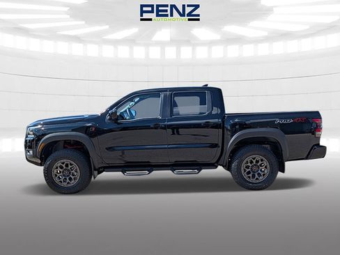 New 2026 Nissan Frontier 4x4 Crew Cab image 3