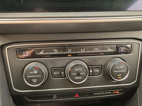 Used 2018 Volkswagen Atlas SE image 26