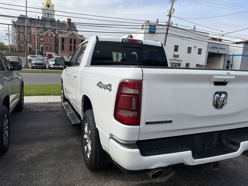 Used 2019 RAM 1500 Big Horn AWD/4WD image 9