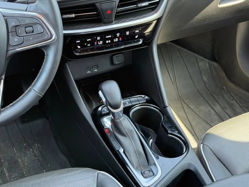 Used 2024 Buick Encore GX Avenir w/ Avenir Technology Package FWD image 15