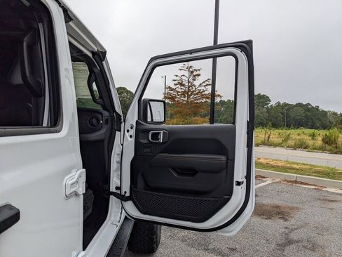 New 2025 Jeep Wrangler Rubicon 392 image 62