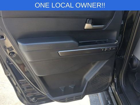 Used 2025 Toyota Tacoma TRD Sport AWD/4WD image 26