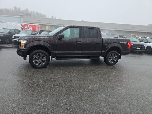 Used 2018 Ford F150 XLT w/ Equipment Group 302A Luxury image 4