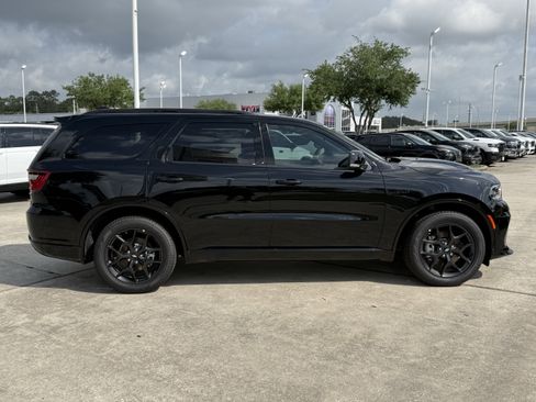New 2026 Dodge Durango GT image 3
