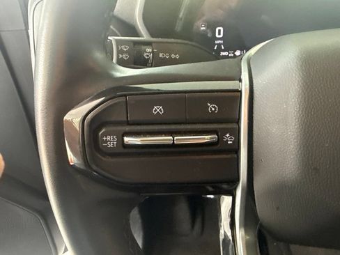 Used 2025 Chevrolet Colorado Trail Boss AWD/4WD image 26
