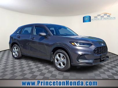 Used 2025 Honda HR-V LX