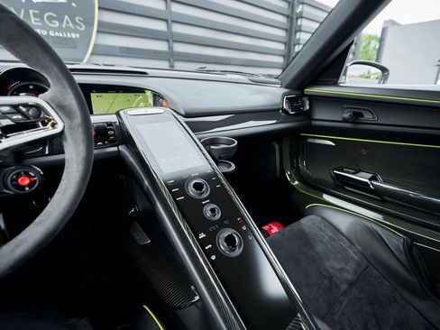 Used 2015 Porsche 918 Spyder w/Weissach Package image 78