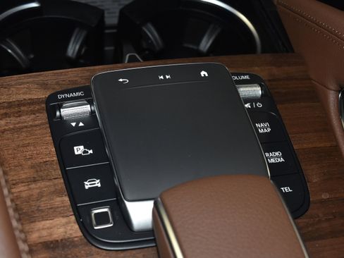 New 2026 Mercedes-Benz GLS 450 4MATIC image 14