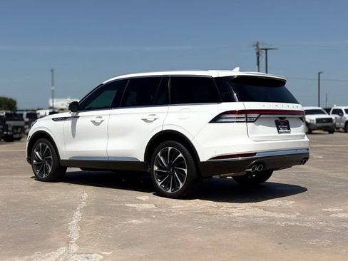 Used 2023 Lincoln Aviator Reserve w/ Equipment Group 201A AWD/4WD image 6