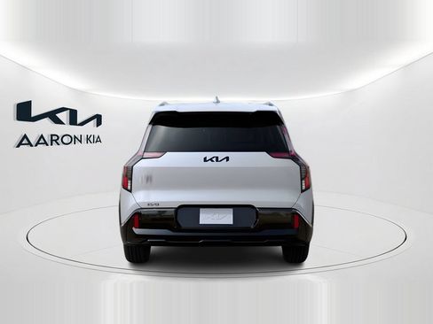 New 2026 Kia EV9 Land AWD/4WD image 5