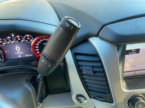 Used 2015 GMC Yukon XL Denali w/ Touring Package image 32