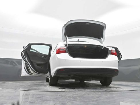Used 2022 Chevrolet Malibu LS w/ Driver Confidence Package II FWD image 42