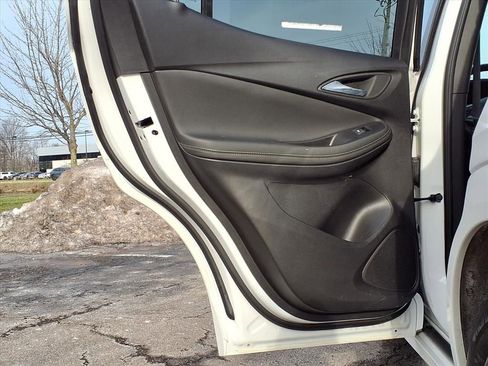 Certified 2023 Buick Encore GX Select w/ Sport Touring Package image 25