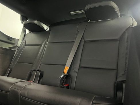 Used 2024 GMC Yukon Denali image 32