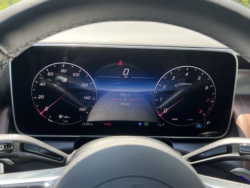 Certified 2025 Mercedes-Benz GLC 300 4MATIC image 21