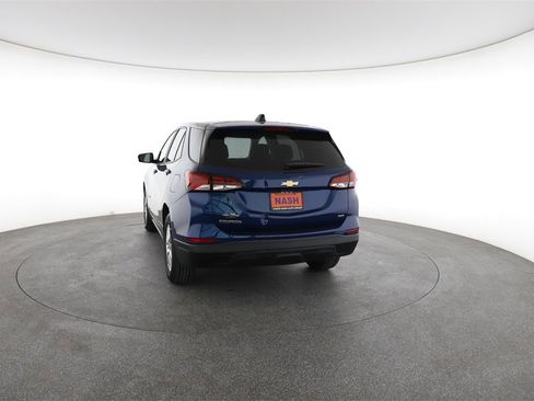 Used 2022 Chevrolet Equinox LS w/ LS Convenience Package image 10