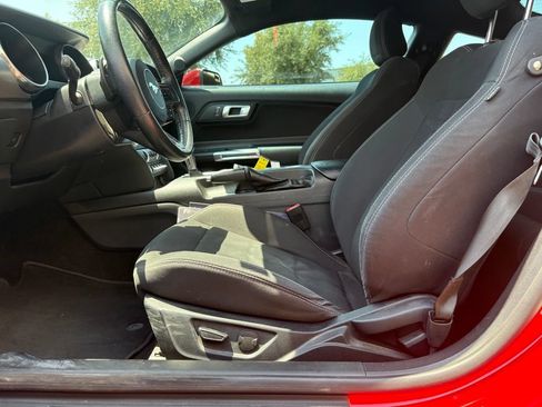 Used 2020 Ford Mustang Coupe w/ Equipment Group 101A RWD image 10
