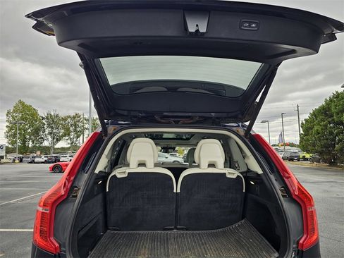 Used 2016 Volvo XC90 T6 Momentum w/ Momentum Plus Package image 25