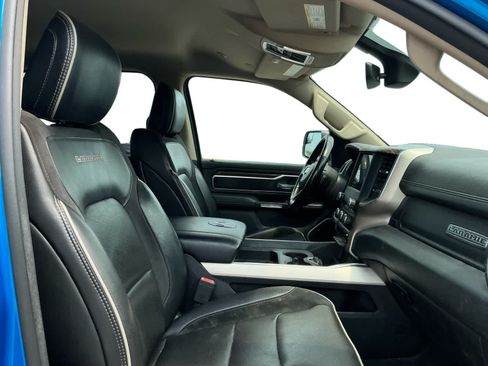 Used 2020 RAM 1500 Laramie AWD/4WD image 12