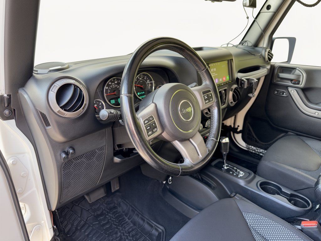 Used 2016 Jeep Wrangler Unlimited Sport AWD/4WD image 4