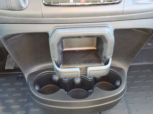 Used 2025 RAM ProMaster 2500 w/ Upfitter's Prep Package FWD image 10