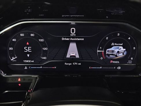 Used 2025 GMC Sierra 1500 Elevation image 14