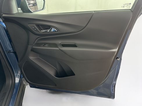 Used 2024 Chevrolet Equinox LT AWD/4WD image 31