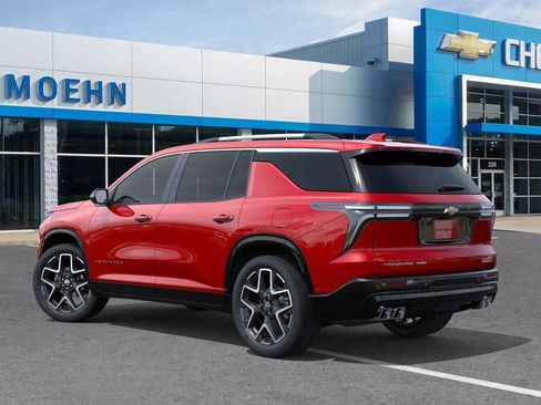 New 2026 Chevrolet Traverse High Country image 3