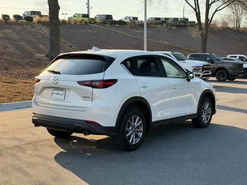 Used 2023 MAZDA CX-5 AWD 2.5 S w/ Select Package image 5