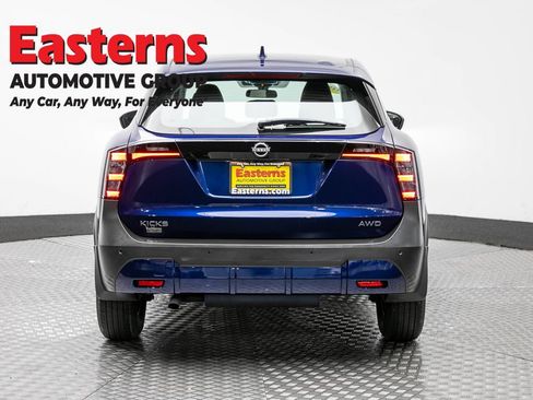 Used 2025 Nissan Kicks S AWD/4WD image 6