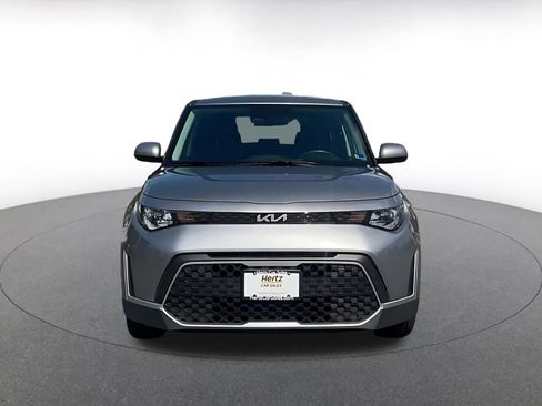 Used 2025 Kia Soul LX w/ LX Technology Package image 4