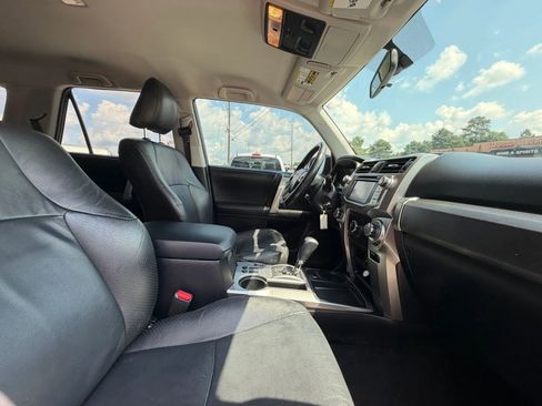 Used 2014 Toyota 4Runner SR5 RWD image 29