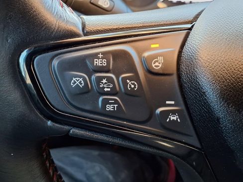 Used 2022 Chevrolet Equinox RS w/ RS Leather Package image 24