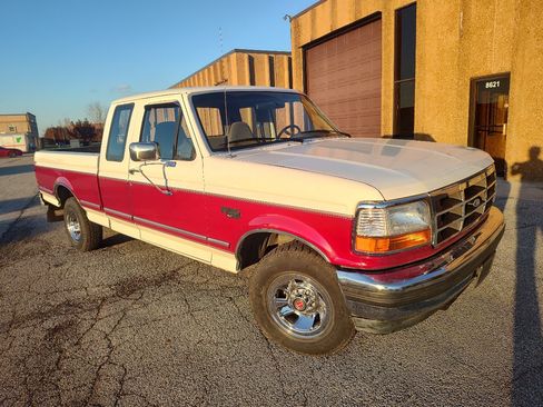 Used 1994 Ford F150 XL image 9