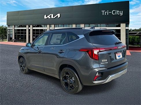 New 2026 Kia Seltos EX w/ EX Sunroof Package image 3