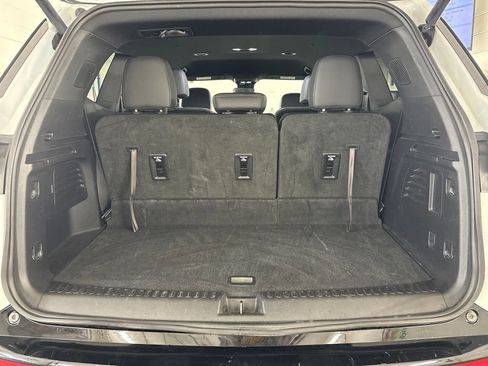 Used 2025 Buick Enclave Sport Touring image 32