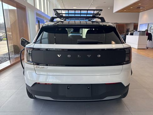 New 2026 Volvo EX30 Cross Country Ultra w/ Protection Package image 4