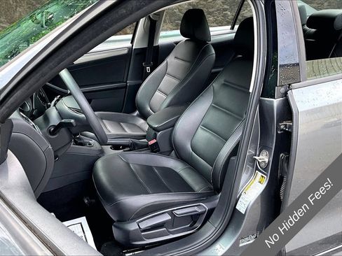 Used 2018 Volkswagen Jetta Wolfsburg Edition FWD image 21