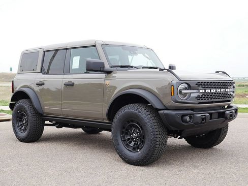 New 2026 Ford Bronco Badlands AWD/4WD image 7