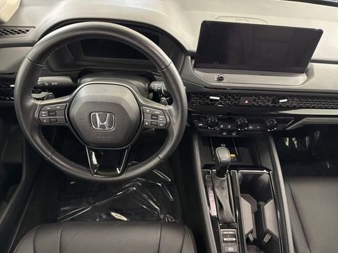 Used 2025 Honda Accord EX-L image 28