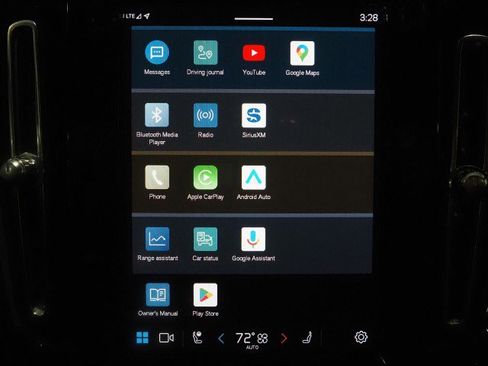 Used 2022 Volvo C40 P8 Recharge Ultimate image 35