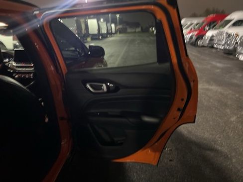 New 2026 Jeep Compass Latitude image 11