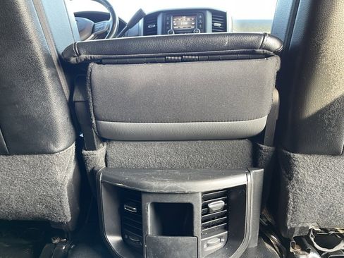 Used 2022 RAM 2500 Tradesman w/ Chrome Appearance Group image 29