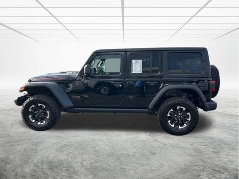 Used 2025 Jeep Wrangler Unlimited Rubicon image 7